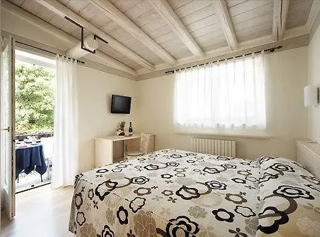 Bed & Breakfast Osteria Delle 3v Gignese