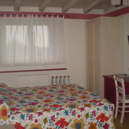 Osteria Delle 3v ベッド・アンド・ブレックファスト